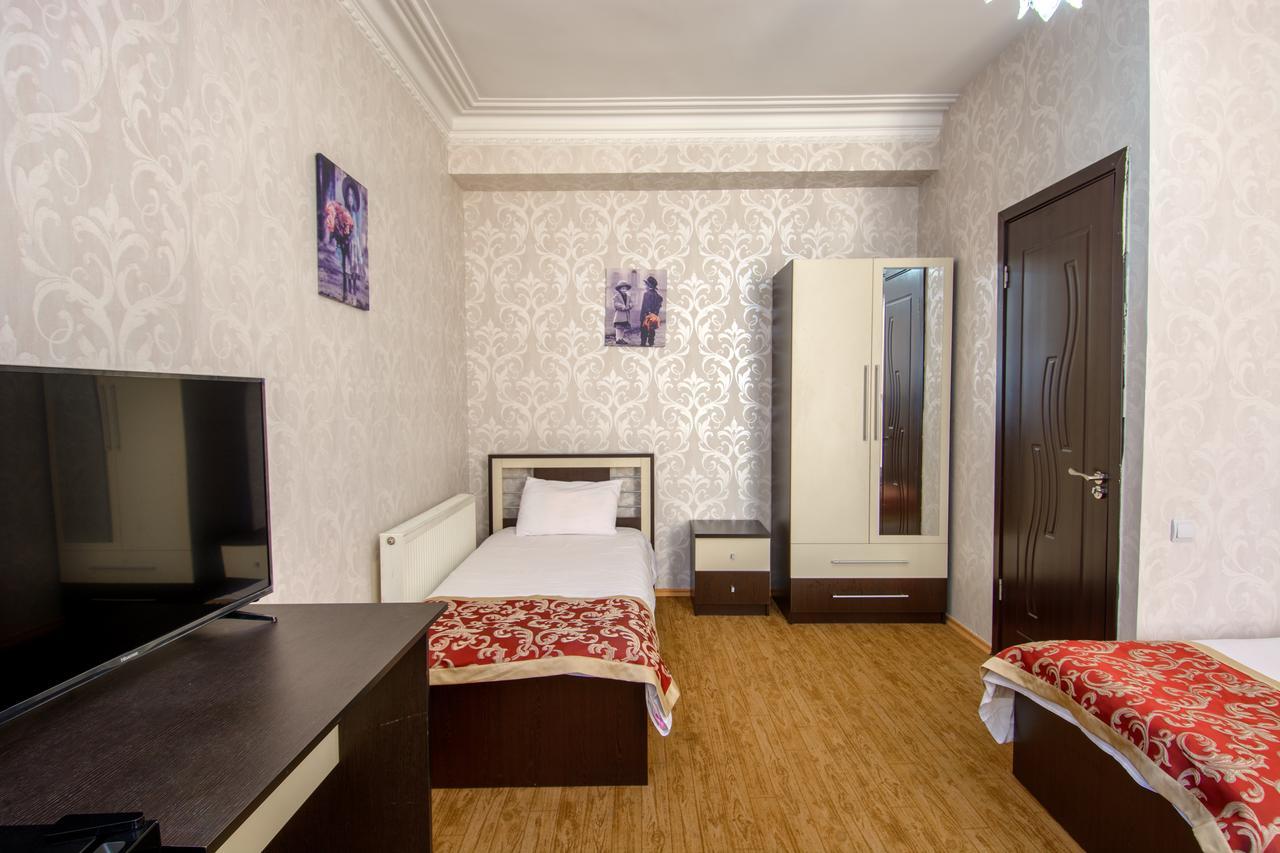 Silk Road Hotel ティビリシ エクステリア 写真