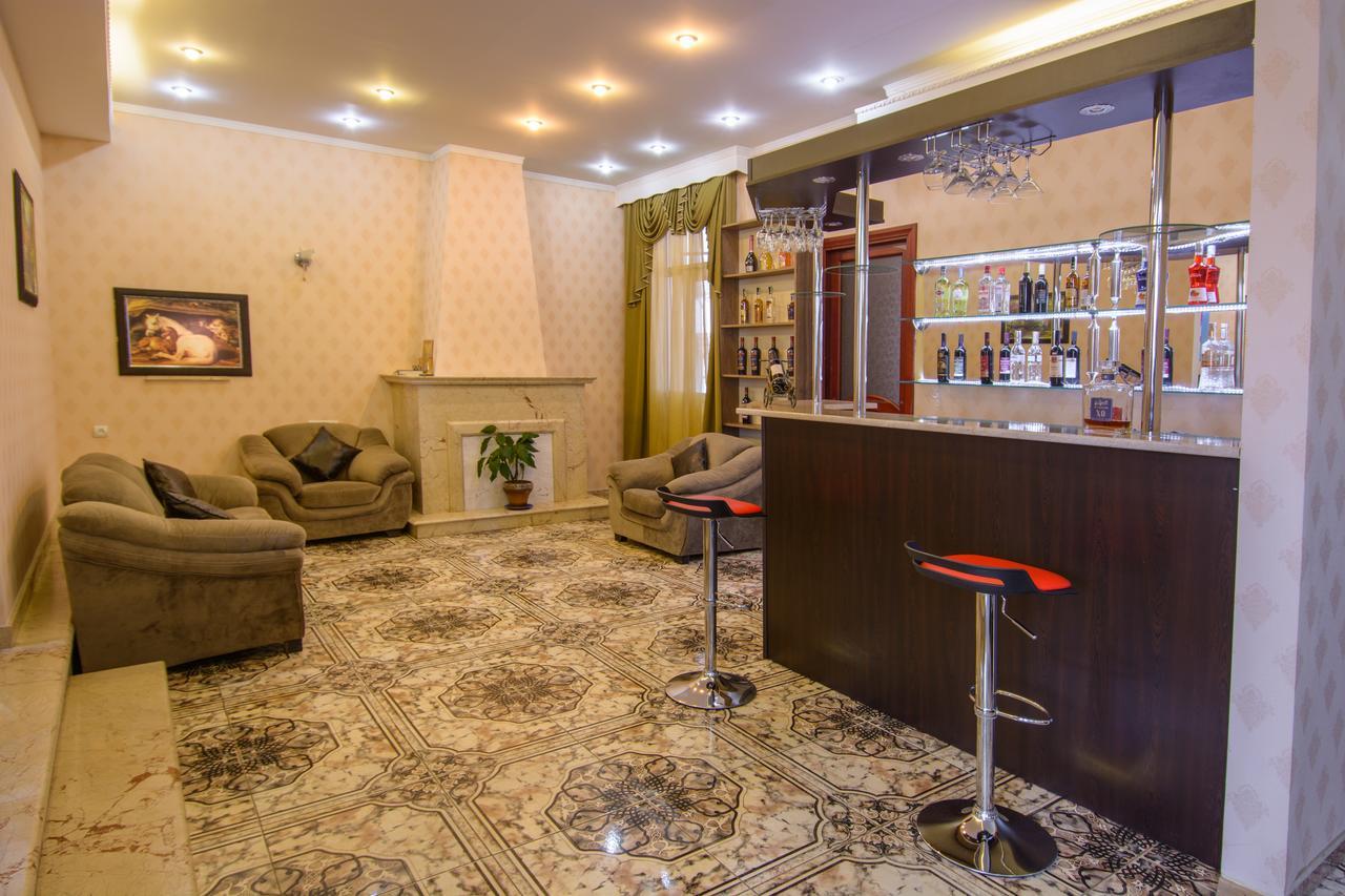 Silk Road Hotel ティビリシ エクステリア 写真